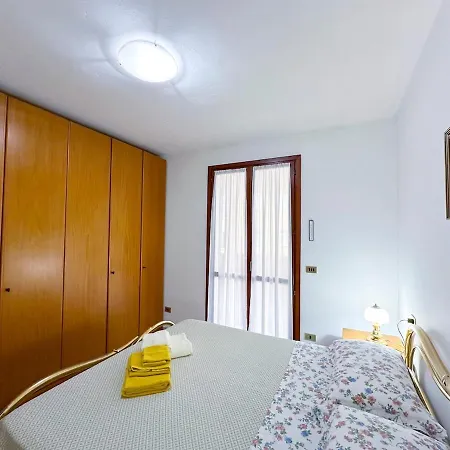 La Casa Di Ice Apartment Gravedona